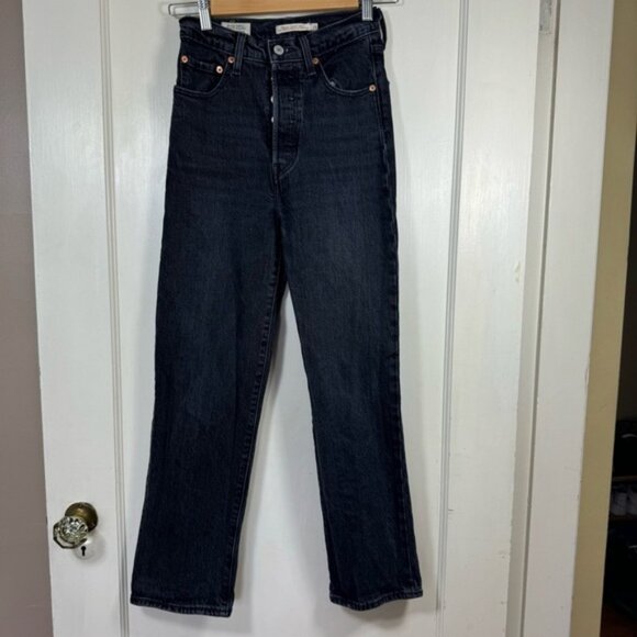Levis Ribcage Straight Ankle Denim Jeans - Picture 5 of 9